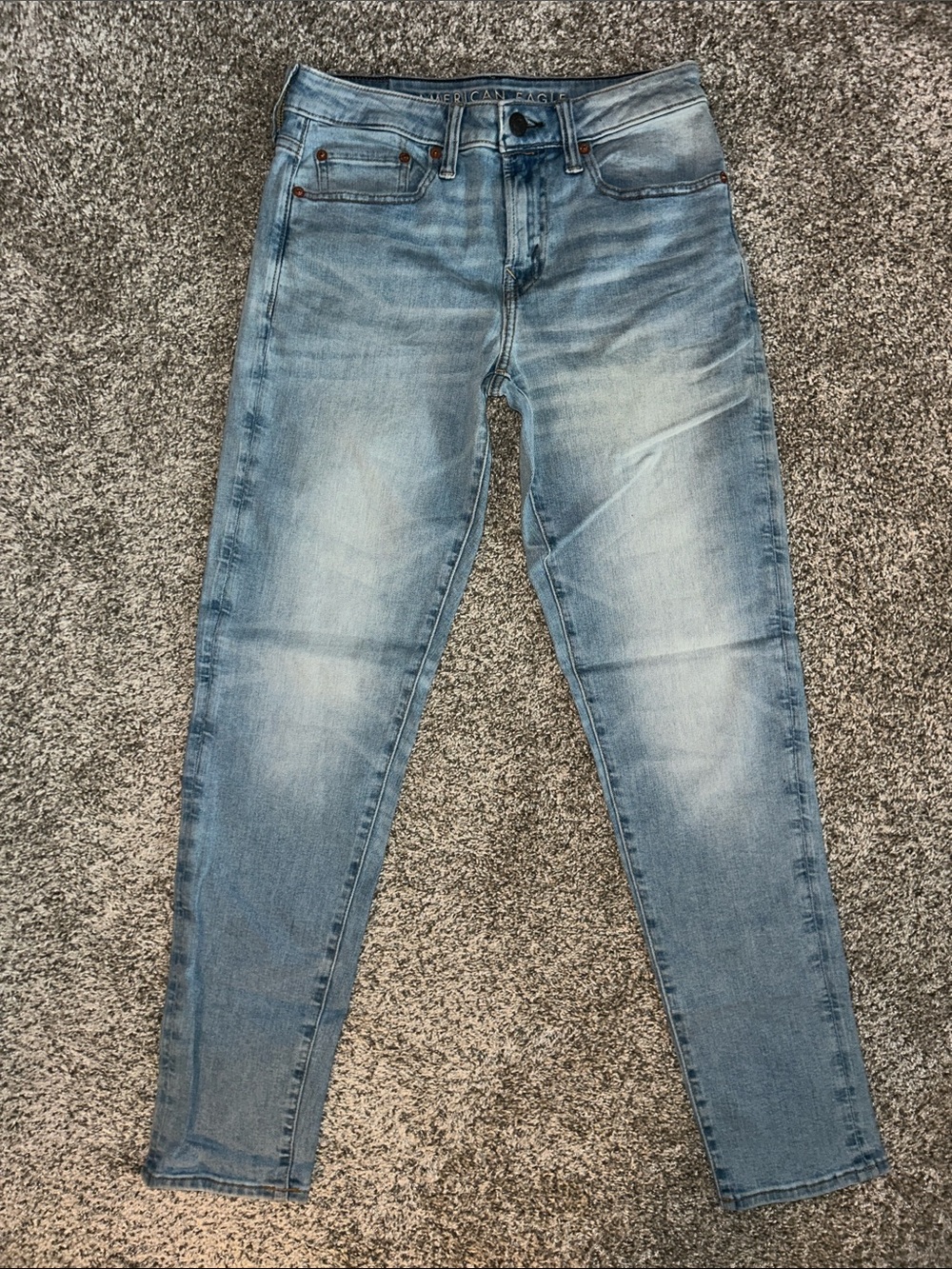 American Eagle Outfitters Light Wash Skinny Jeans